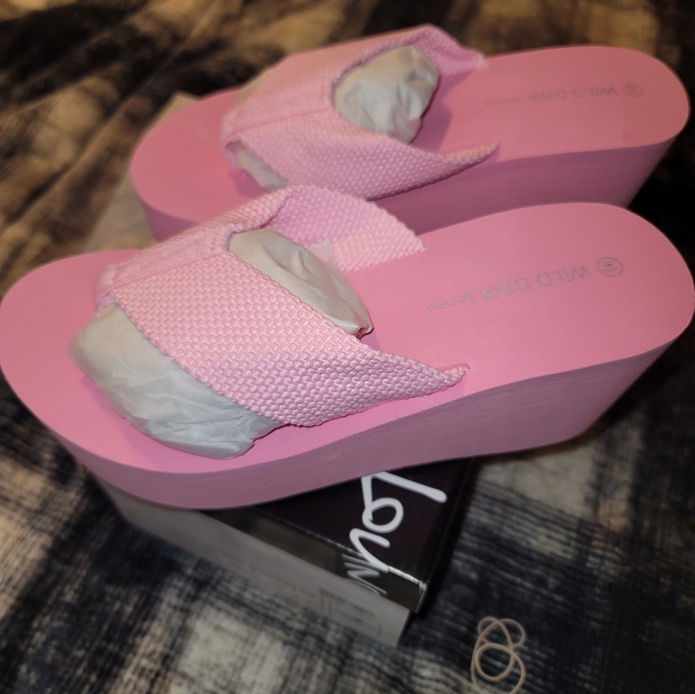 Platform flip flops